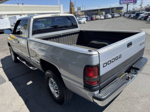 1999 Dodge Ram 1500 Laramie SLT