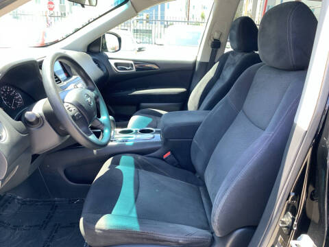 2014 Nissan Pathfinder S