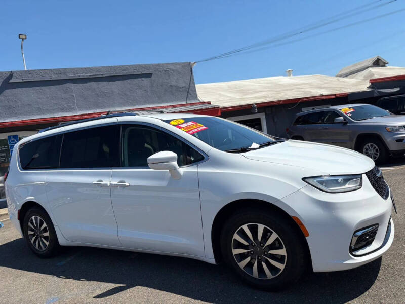 2021 Chrysler Pacifica Touring L