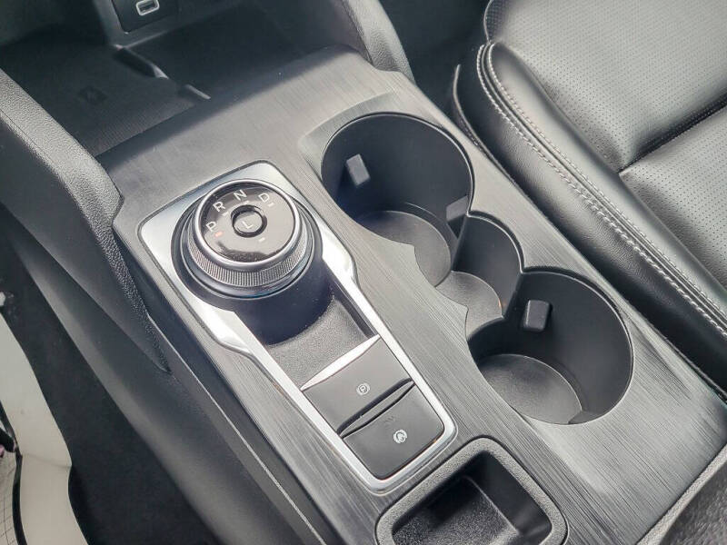 2024 Ford Escape Platinum