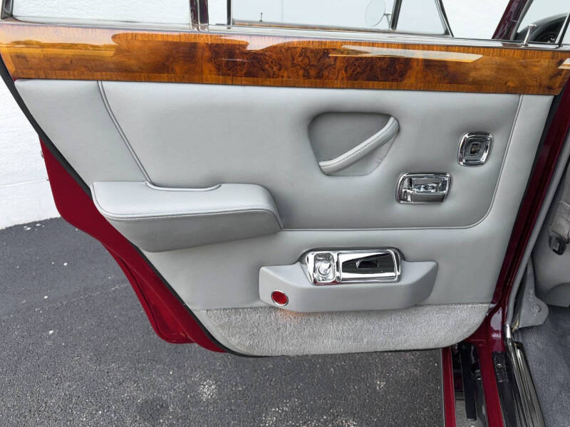 1969 Rolls-Royce Silver Shadow