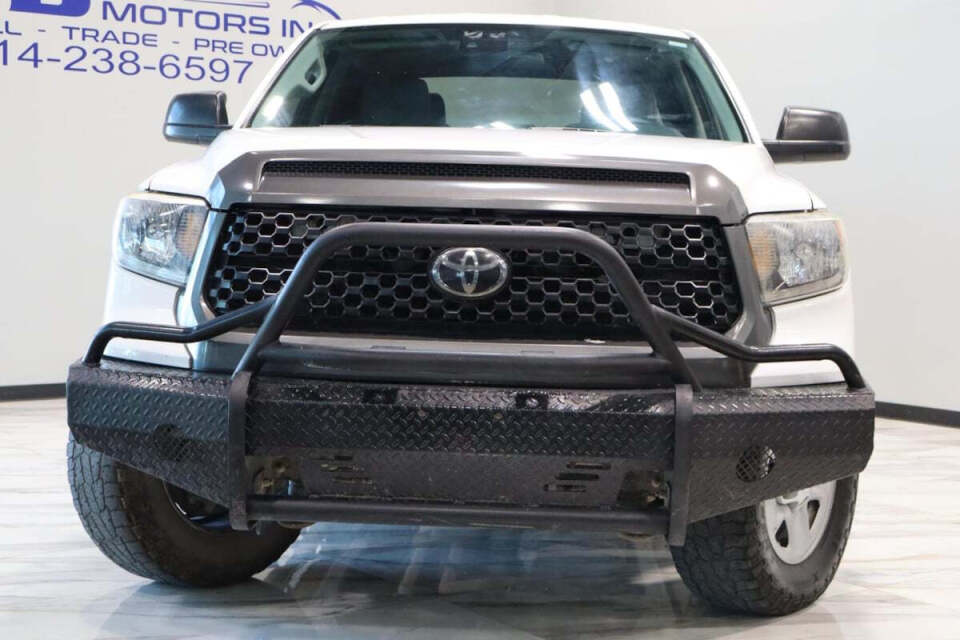 2019 Toyota Tundra for sale at IMD MOTORS, INC in Dallas, TX