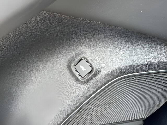 2023 Acura MDX w/Tech