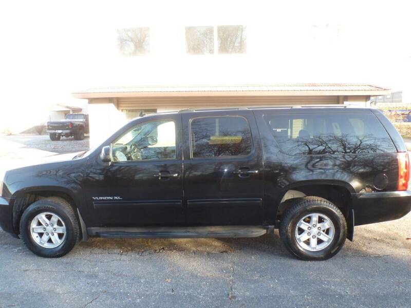 2011 GMC Yukon XL for sale at Settle Auto Sales TAYLOR ST. in Fort Wayne IN