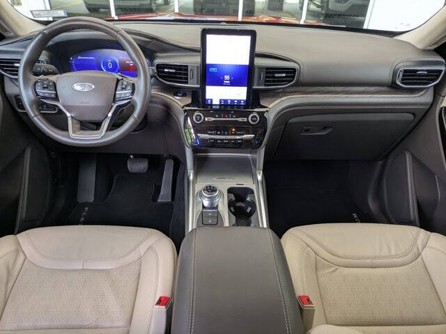 2022 Ford Explorer Platinum