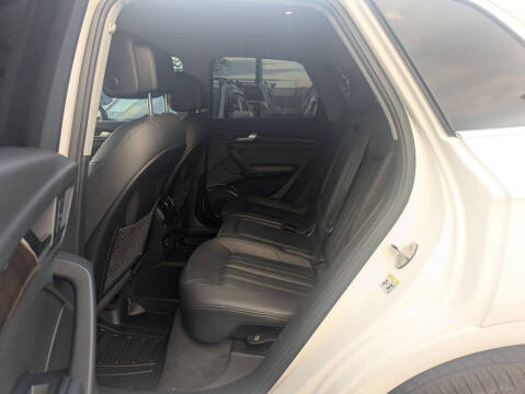 2020 Audi Q5 quattro Premium 45 TFSI