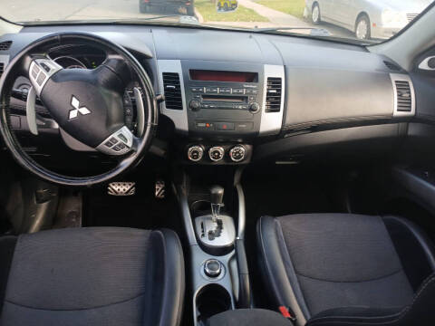 2011 Mitsubishi Outlander GT