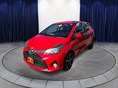 2016 Toyota Yaris 5-Door SE