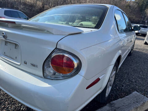 2002 Nissan Maxima for sale at R C MOTORS in Vilas NC