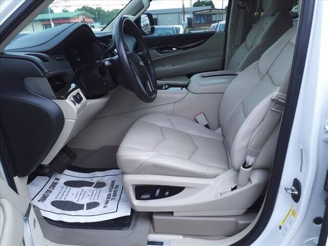 2020 Cadillac Escalade Luxury