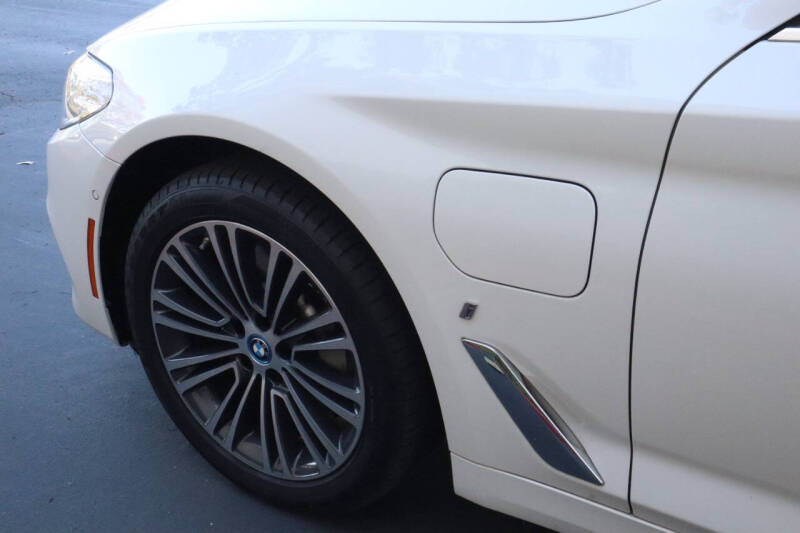 2019 BMW 5 Series 530e iPerformance