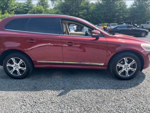 2015 Volvo XC60 T6 Platinum