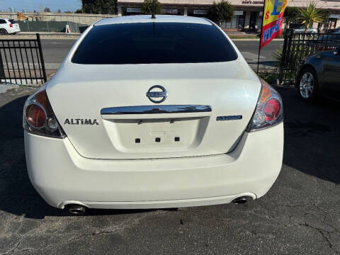 2009 Nissan Altima Hybrid