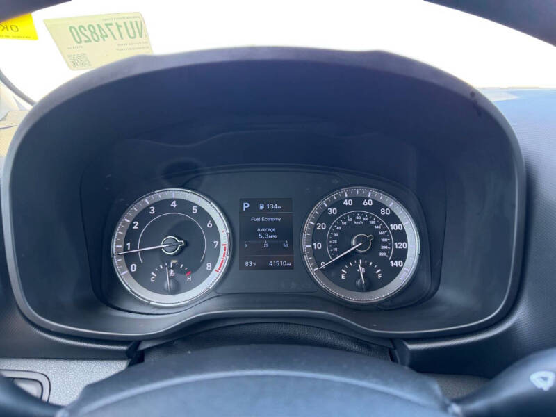 2022 Hyundai Venue SE