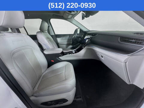 2022 Jeep Grand Cherokee Overland