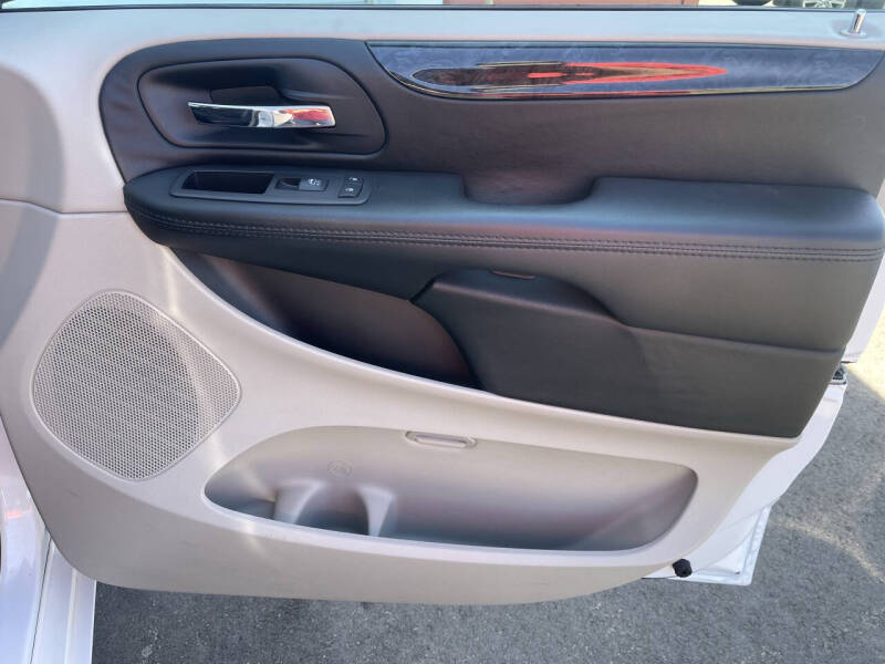 2018 Dodge Grand Caravan SE Plus