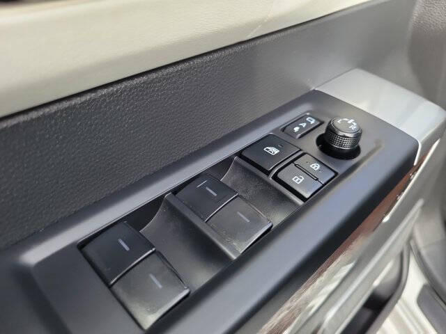 2025 Toyota Sequoia Capstone