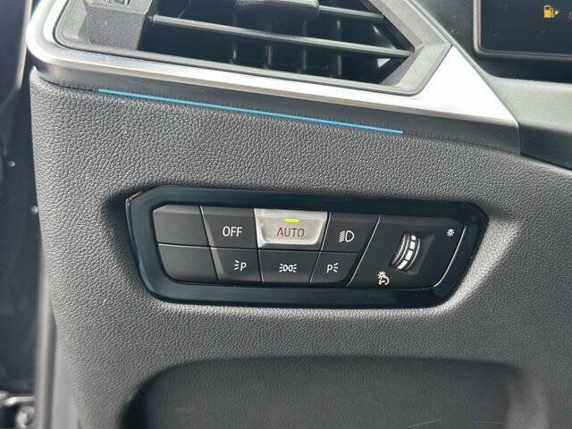 2024 BMW 3 Series 330i xDrive