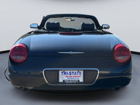 2002 Ford Thunderbird Deluxe