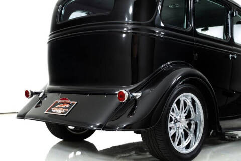 1933 Ford Super Deluxe