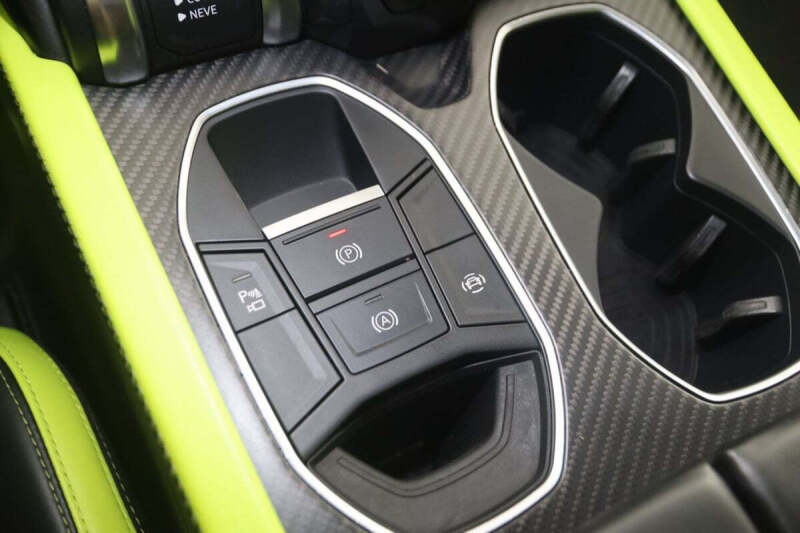 2022 Lamborghini Urus
