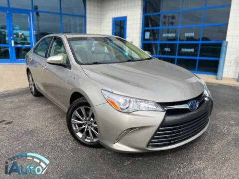 2017 Toyota Camry Hybrid for sale at iAuto in Cincinnati OH