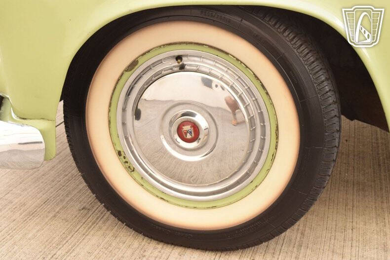 1956 Ford Thunderbird