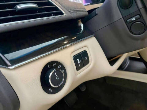 2013 Lincoln MKT EcoBoost