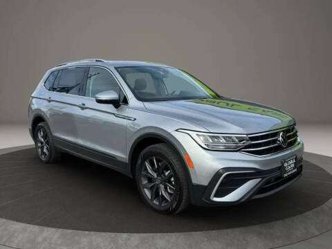 2022 Volkswagen Tiguan SE
