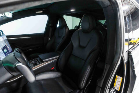 2023 Tesla Model X Standard Range