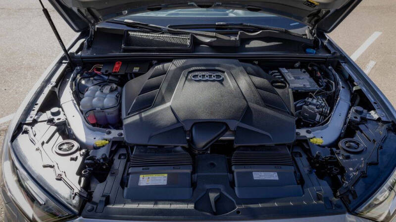 2022 Audi Q7 quattro Premium 55 TFSI