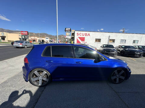 2016 Volkswagen Golf R 4Motion