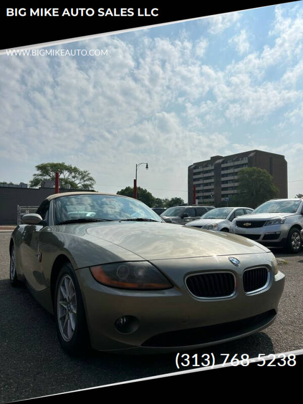 2004 BMW Z4 for sale at BIG MIKE AUTO SALES LLC in Lincoln Park MI