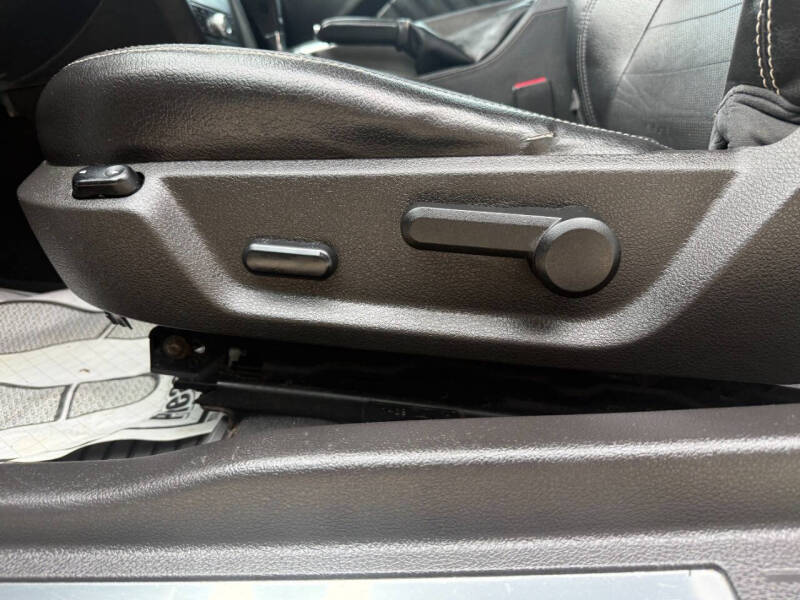 2010 Ford Mustang V6