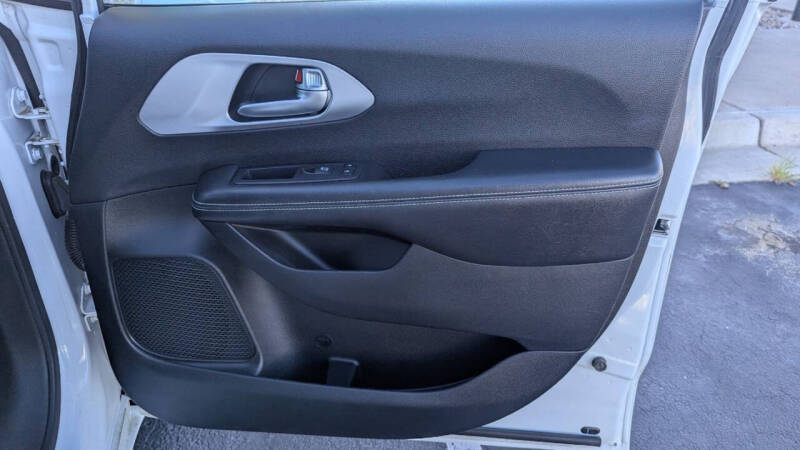 2018 Chrysler Pacifica Touring Plus