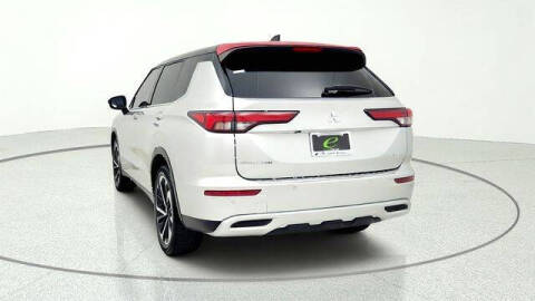 2022 Mitsubishi Outlander