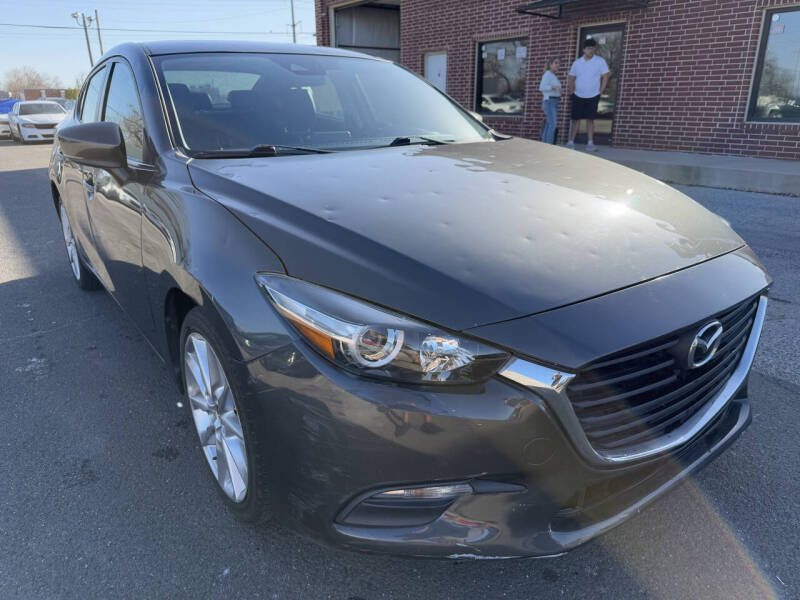 2017 Mazda MAZDA3 Touring