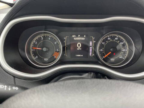 2015 Jeep Cherokee Sport