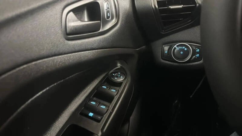 2017 Ford Escape S