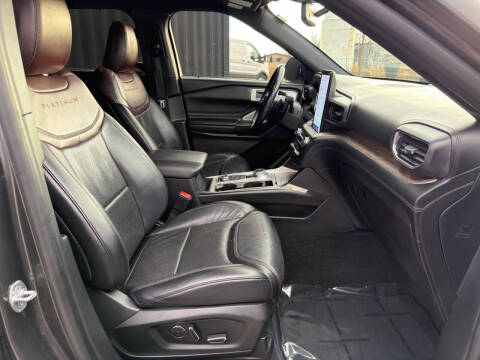 2020 Ford Explorer Platinum