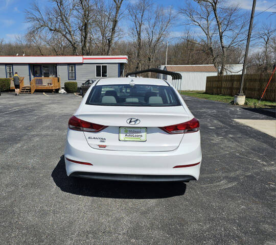 2017 Hyundai ELANTRA for sale at Midwest Auto Loans in Davenport, IA