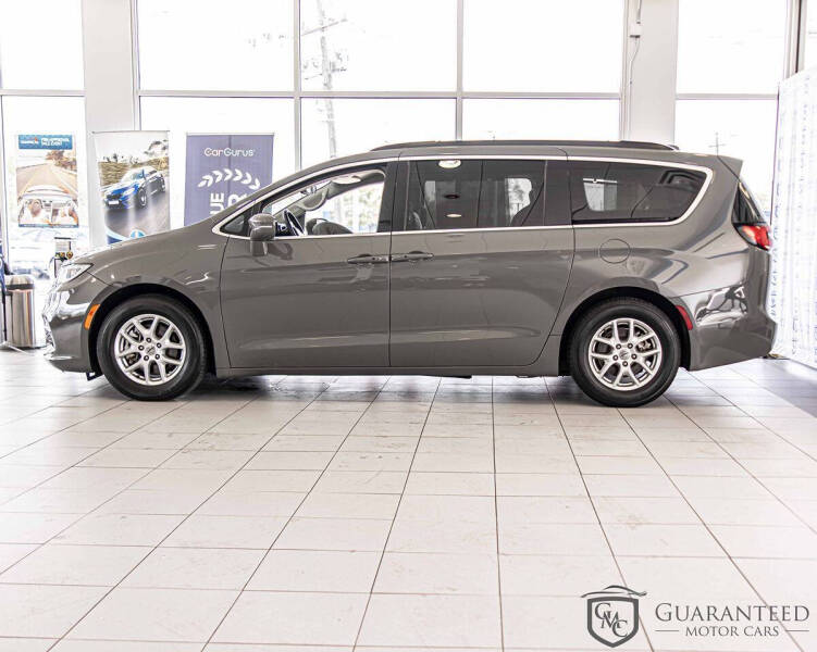 2022 Chrysler Pacifica Touring L