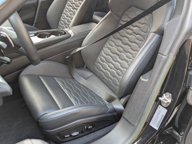 2023 Audi e-tron GT quattro Prestige