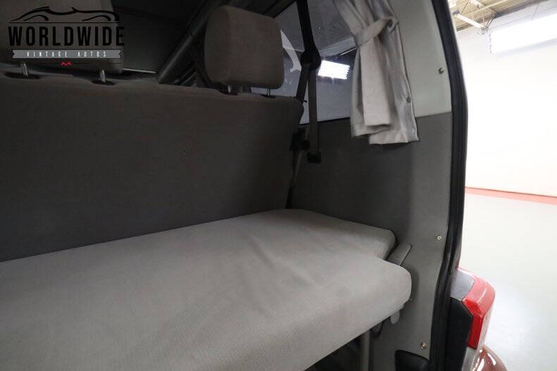 2002 Volkswagen EuroVan MV