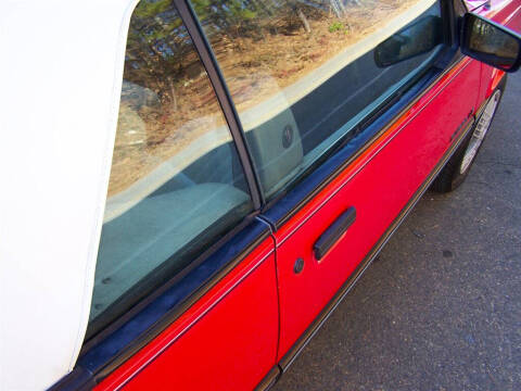 1990 Pontiac Sunbird LE