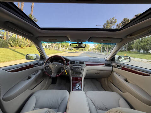 2004 Lexus ES 330