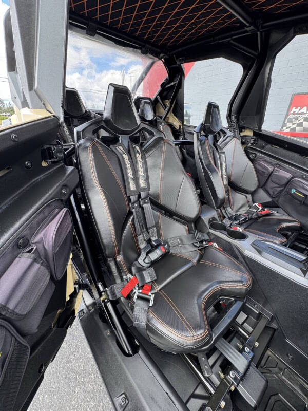 2024 Polaris RZR Turbo R 4 Ultimate