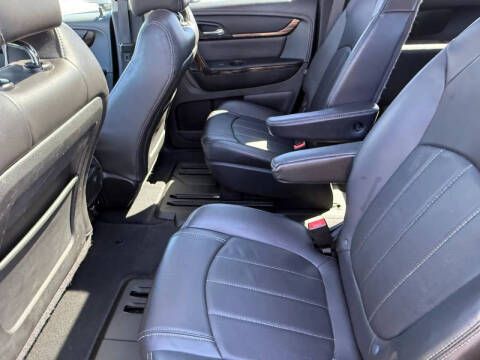 2016 GMC Acadia Denali