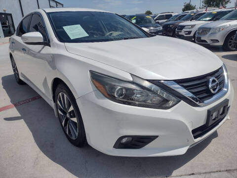 2016 Nissan Altima for sale at JAVY AUTO SALES in Houston TX