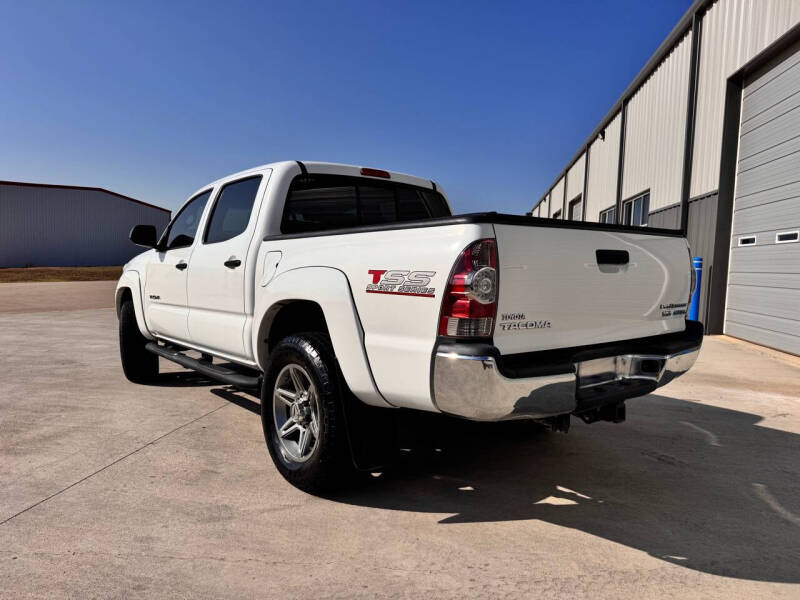 2013 Toyota Tacoma PreRunner photo 6